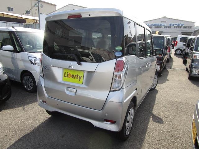 M e-アシスト 届出済未使用車 後席両側スライドドア(2枚目)