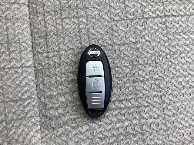 Ｘ　ＥＴＣ　全周囲カメラ　クリアランスソナー　スマートキー　電動格納ミラー　ベンチシート　ＣＶＴ　ＡＢＳ　ＵＳＢ　ミュージックプレイヤー接続可　アルミホイール　エアコン　パワーステアリング(36枚目)