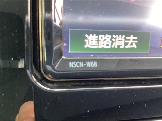 トヨタ プリウス 25枚目