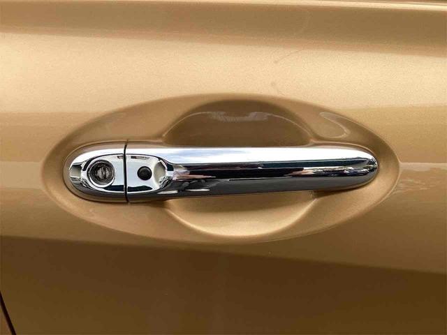 日産 ノート 31枚目