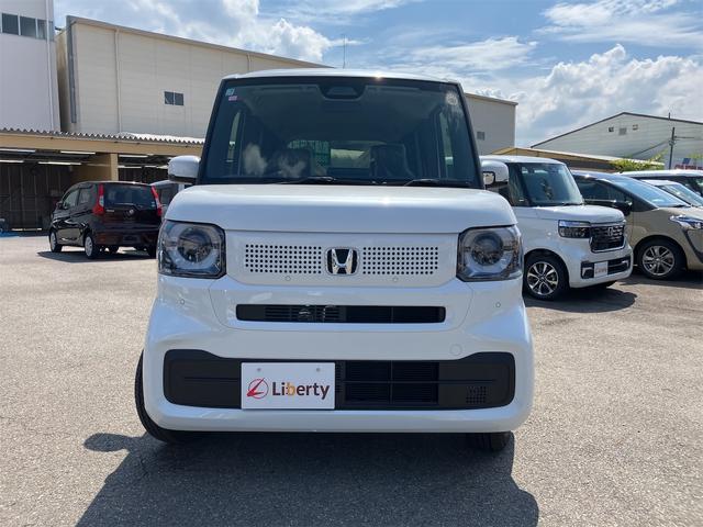 Ｎ－ＢＯＸ ベースグレード　バックカメラ　両側スライド・片側電動　クリアランスソナー　レーンアシスト　オートライト　スマートキー　電動格納ミラー　ＣＶＴ　ＥＳＣ　チップアップシート　エアコン　パワーウィンドウ（5枚目）