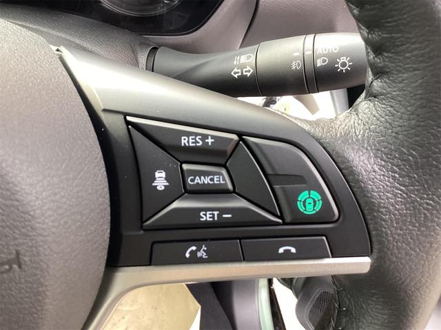 デリカミニ Ｇ　プレミアム　全周囲カメラ　両側電動スライドドア　クリアランスソナー　オートクルーズコントロール　衝突被害軽減システム　オートライト　スマートキー　アイドリングストップ　電動格納ミラー　シートヒーター　ＣＶＴ（8枚目）