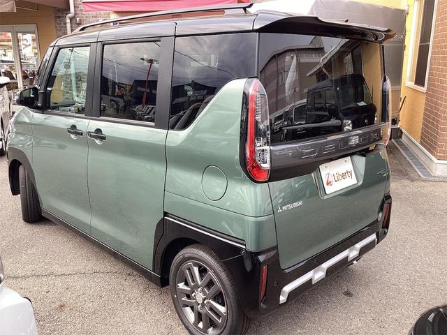 デリカミニ Ｇ　プレミアム　全周囲カメラ　両側電動スライドドア　クリアランスソナー　オートクルーズコントロール　衝突被害軽減システム　オートライト　スマートキー　アイドリングストップ　電動格納ミラー　シートヒーター　ＣＶＴ（18枚目）