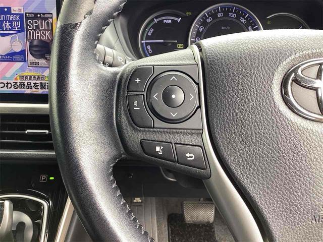 TOYOTA ESQUIRE HYBRID GI BLACK TAILORED