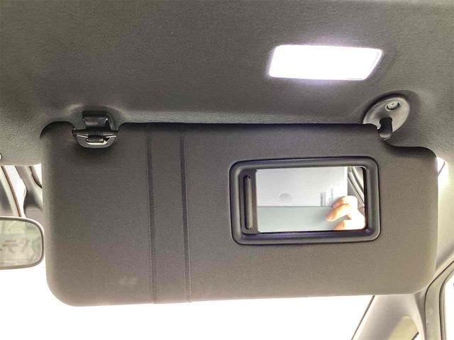 TOYOTA ESQUIRE HYBRID GI BLACK TAILORED