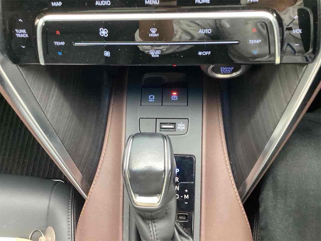 TOYOTA HARRIER Z