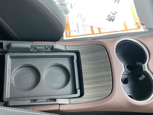 TOYOTA HARRIER Z