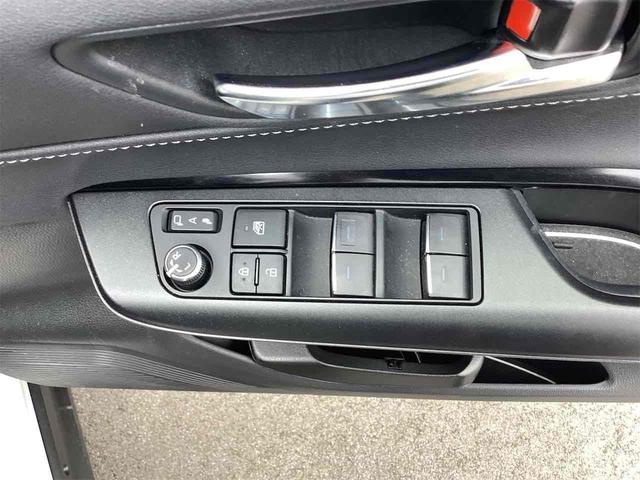TOYOTA HARRIER S