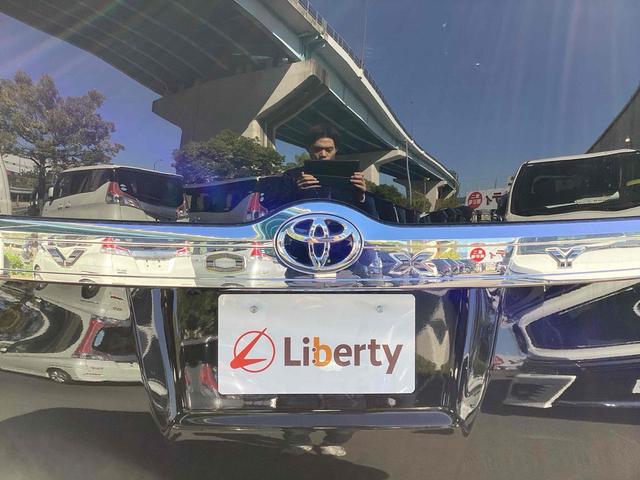 ヴォクシー ＺＳ　煌ＩＩＩ　ＥＴＣ　バックカメラ　ナビ　ＴＶ　クリアランスソナー　オートクルーズコントロール　レーンアシスト　衝突被害軽減システム　両側電動スライドドア　オートマチックハイビーム　オートライト（27枚目）