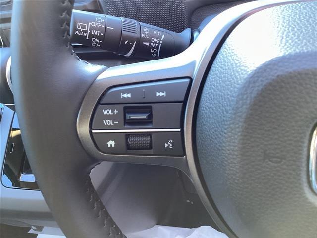 フリード エアー　ＥＸ　バックカメラ　クリアランスソナー　オートクルーズコントロール　レーンアシスト　衝突被害軽減システム　両側電動スライドドア　オートライト　ＬＥＤヘッドランプ　スマートキー　電動格納ミラー　シートヒーター（12枚目）