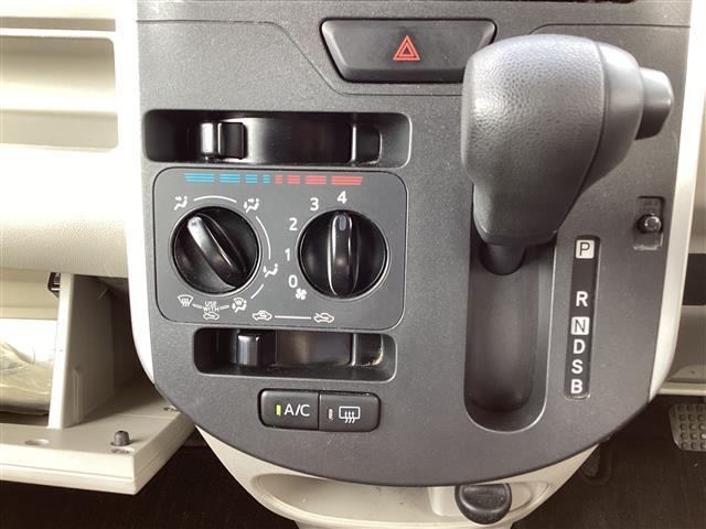 タント L SAIII ETC バックカメラ 両側スライドドア ナビ TV クリアランスソナー 衝突被害軽減システム オートマチックハイビーム キーレスエントリー アイドリングストップ 電動格納ミラー(10枚目)