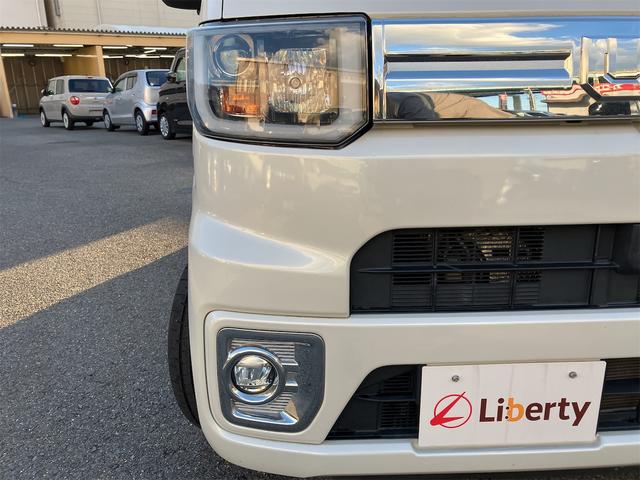 ウェイク Ｇターボ　レジャーエディションＳＡＩＩ　ＥＴＣ　バックカメラ　両側電動スライドドア　ナビ　ＴＶ　クリアランスソナー　衝突被害軽減システム　オートライト　スマートキー　アイドリングストップ　電動格納ミラー　ベンチシート　ＣＶＴ　ＥＳＣ　ＣＤ（6枚目）