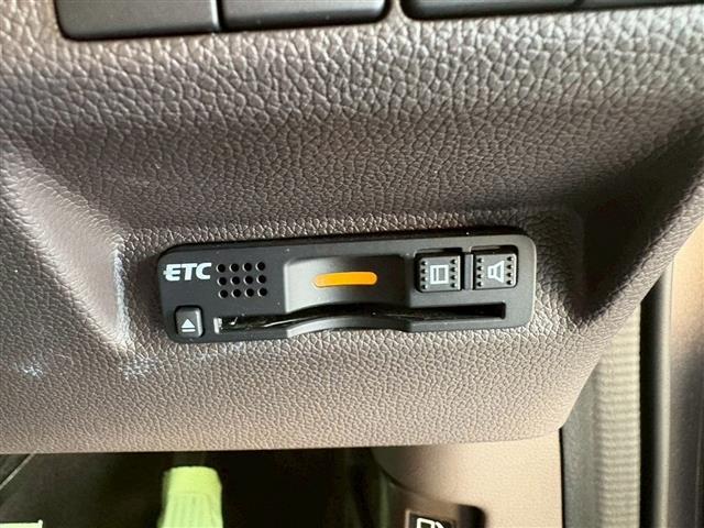 フリードハイブリッド ハイブリッド・Gホンダセンシング ETC バックカメラ TV オートクルーズコントロール レーンアシスト 衝突被害軽減システム 両側電動スライドドア オートライト LEDヘッドランプ スマートキー アイドリングストップ 電動格納ミラー(12枚目)