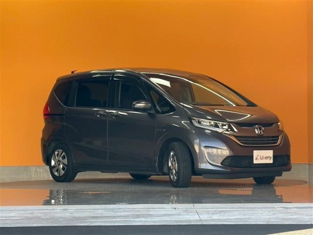 フリードハイブリッド ハイブリッド・Gホンダセンシング ETC バックカメラ TV オートクルーズコントロール レーンアシスト 衝突被害軽減システム 両側電動スライドドア オートライト LEDヘッドランプ スマートキー アイドリングストップ 電動格納ミラー(15枚目)