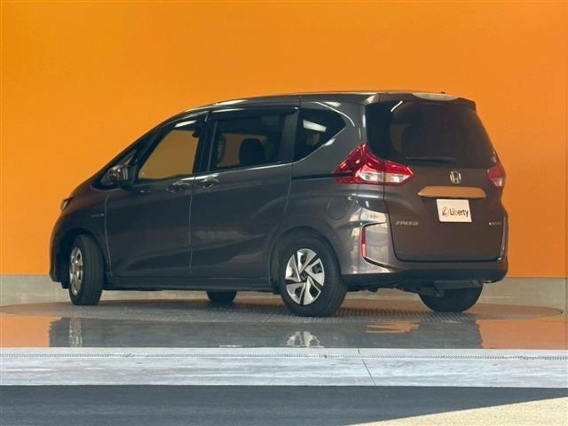フリードハイブリッド ハイブリッド・Gホンダセンシング ETC バックカメラ TV オートクルーズコントロール レーンアシスト 衝突被害軽減システム 両側電動スライドドア オートライト LEDヘッドランプ スマートキー アイドリングストップ 電動格納ミラー(19枚目)