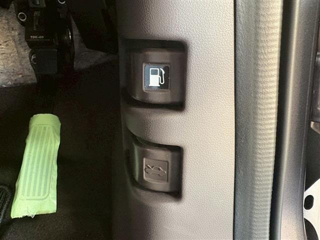 フリードハイブリッド ハイブリッド・Gホンダセンシング ETC バックカメラ TV オートクルーズコントロール レーンアシスト 衝突被害軽減システム 両側電動スライドドア オートライト LEDヘッドランプ スマートキー アイドリングストップ 電動格納ミラー(67枚目)