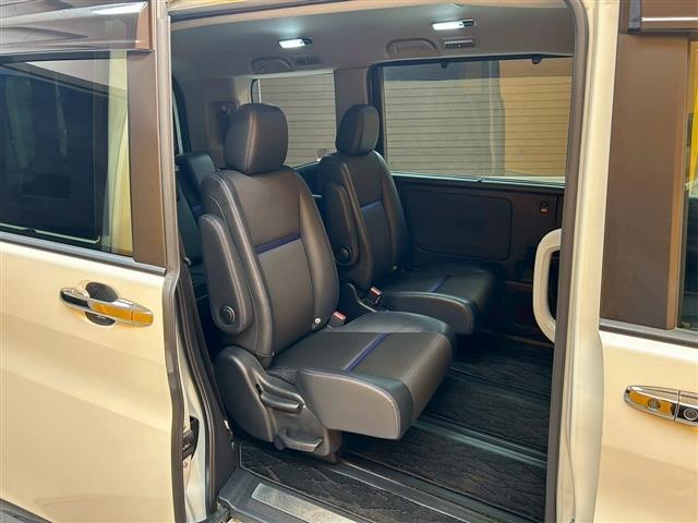 ステップワゴンスパーダ e:HEVスパーダ G・EX ホンダセンシング 全周囲カメラ ナビ TV オートクルーズコントロール レーンアシスト パークアシスト 衝突被害軽減システム 両側電動スライドドア LEDヘッドランプ スマートキー 電動格納ミラー(50枚目)