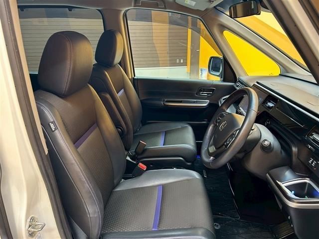 ステップワゴンスパーダ e:HEVスパーダ G・EX ホンダセンシング 全周囲カメラ ナビ TV オートクルーズコントロール レーンアシスト パークアシスト 衝突被害軽減システム 両側電動スライドドア LEDヘッドランプ スマートキー 電動格納ミラー(56枚目)