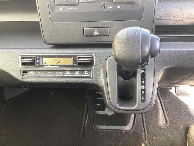 ワゴンＲ ＦＸ　クリアランスソナー　レーンアシスト　衝突被害軽減システム　オートライト　スマートキー　電動格納ミラー　シートヒーター　ベンチシート　ＣＶＴ　ＡＢＳ　ＥＳＣ　ＣＤ　ミュージックプレイヤー接続可　エアコン（8枚目）