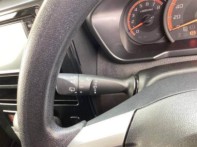 ルーミー Ｇ　Ｓ　純正ナビ　ＥＴＣ　バックカメラ　両側電動スライドドア　オートクルーズコントロール　衝突被害軽減システム　オートライト　スマートキー　アイドリングストップ　電動格納ミラー　フルフラット（10枚目）