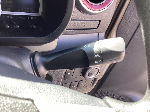 パッソ モーダ S バックカメラ クリアランスソナー 衝突被害軽減システム オートライト LEDヘッドランプ スマートキー アイドリングストップ 電動格納ミラー CVT 盗難防止システム 衝突安全ボディ ベンチシート(9枚目)