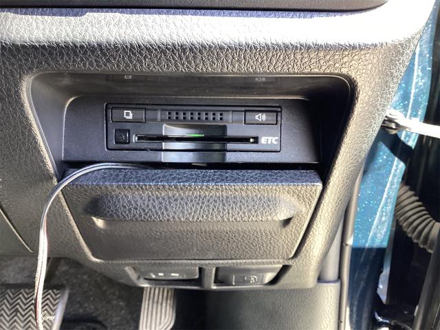 ヴォクシー ＺＳ　煌ＩＩ　ＥＴＣ　バックカメラ　純正１０インチナビ　クリアランスソナー　オートクルーズコントロール　レーンアシスト　衝突被害軽減システム　両側電動スライドドア　オートマチックハイビーム　オートライト（12枚目）