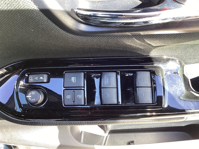 ヴォクシー ＺＳ　煌ＩＩ　ＥＴＣ　バックカメラ　純正１０インチナビ　クリアランスソナー　オートクルーズコントロール　レーンアシスト　衝突被害軽減システム　両側電動スライドドア　オートマチックハイビーム　オートライト（13枚目）