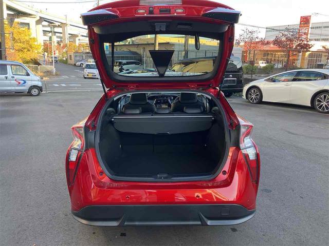 プリウス Aツーリングセレクション 純正ナビ ETC クリアランスソナー レーンアシスト オートクルーズコントロール パークアシスト 衝突被害軽減システム バックカメラ フロントカメラ TV アルミホイール(18枚目)