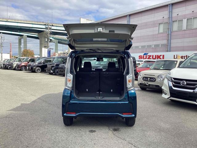 ムーヴ カスタム　ＸリミテッドＩＩ　ＳＡＩＩＩ　ＥＴＣ　衝突被害軽減システム　オートマチックハイビーム　オートライト　スマートキー　アイドリングストップ　電動格納ミラー　シートヒーター　ベンチシート　ＣＶＴ　ＡＢＳ（16枚目）