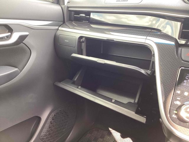 ムーヴ カスタム　ＸリミテッドＩＩ　ＳＡＩＩＩ　ＥＴＣ　衝突被害軽減システム　オートマチックハイビーム　オートライト　スマートキー　アイドリングストップ　電動格納ミラー　シートヒーター　ベンチシート　ＣＶＴ　ＡＢＳ（28枚目）