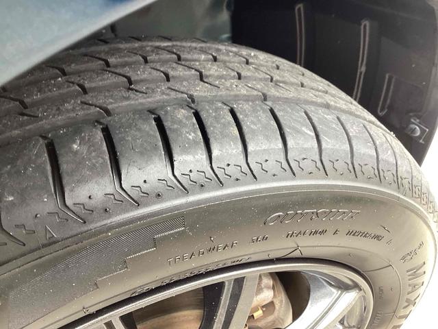 ムーヴ カスタム　ＸリミテッドＩＩ　ＳＡＩＩＩ　ＥＴＣ　衝突被害軽減システム　オートマチックハイビーム　オートライト　スマートキー　アイドリングストップ　電動格納ミラー　シートヒーター　ベンチシート　ＣＶＴ　ＡＢＳ（30枚目）