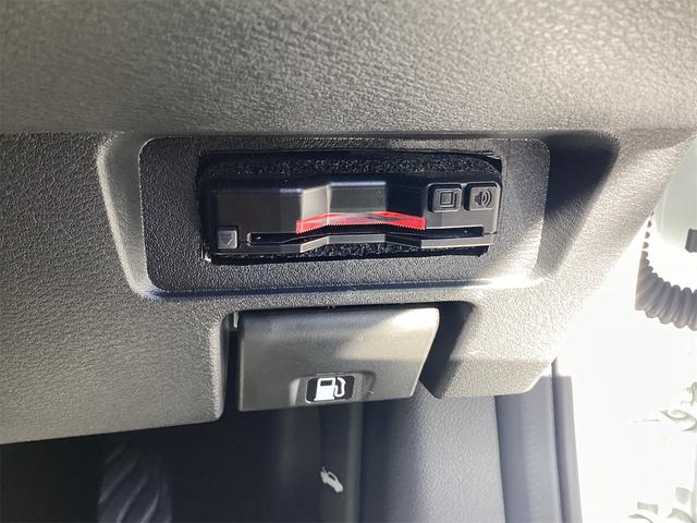 ノート Ｘ　電子パーキング　ＥＴＣ　全周囲カメラ　ナビ　クリアランスソナー　衝突被害軽減システム　オートマチックハイビーム　オートライト　ＬＥＤヘッドランプ　スマートキー　電動格納ミラー　ＣＶＴ（14枚目）