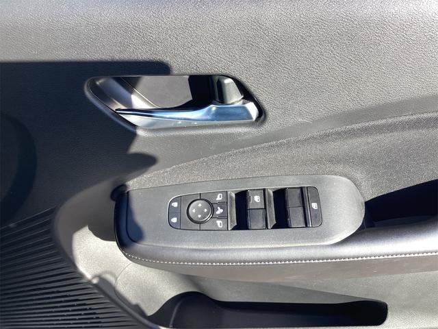 ノート Ｘ　電子パーキング　ＥＴＣ　全周囲カメラ　ナビ　クリアランスソナー　衝突被害軽減システム　オートマチックハイビーム　オートライト　ＬＥＤヘッドランプ　スマートキー　電動格納ミラー　ＣＶＴ（15枚目）