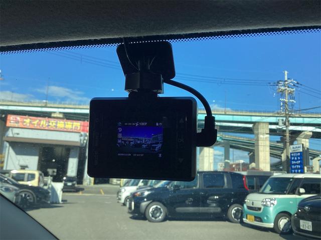 ノート Ｘ　電子パーキング　ＥＴＣ　全周囲カメラ　ナビ　クリアランスソナー　衝突被害軽減システム　オートマチックハイビーム　オートライト　ＬＥＤヘッドランプ　スマートキー　電動格納ミラー　ＣＶＴ（16枚目）