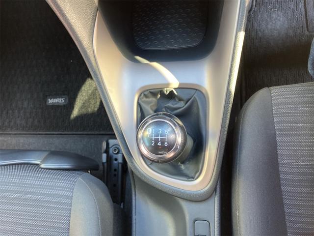 トヨタ ヤリス 9枚目