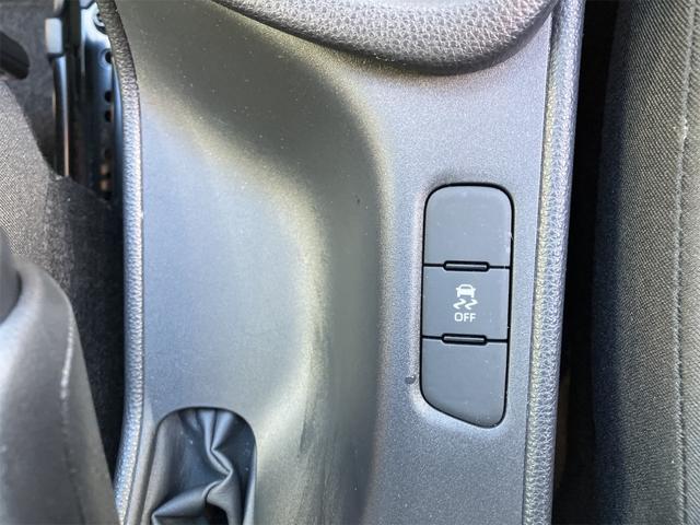 トヨタ ヤリス 10枚目