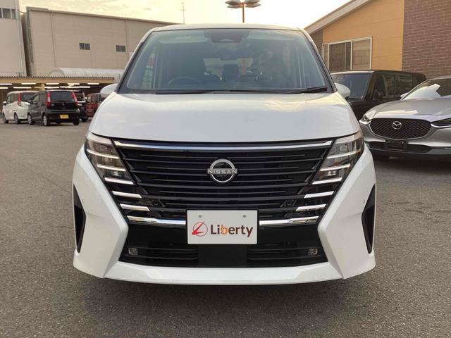 日産 セレナ 15枚目