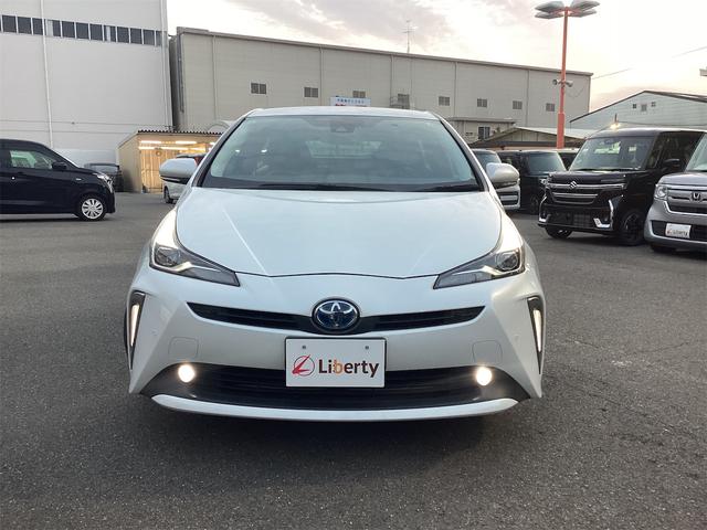 トヨタ プリウス 16枚目