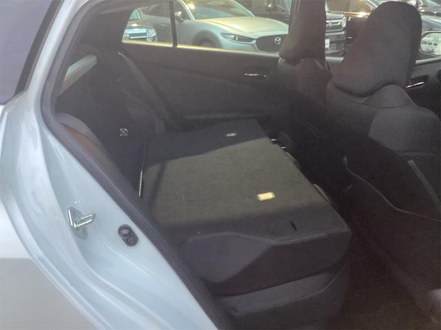 トヨタ プリウス 25枚目