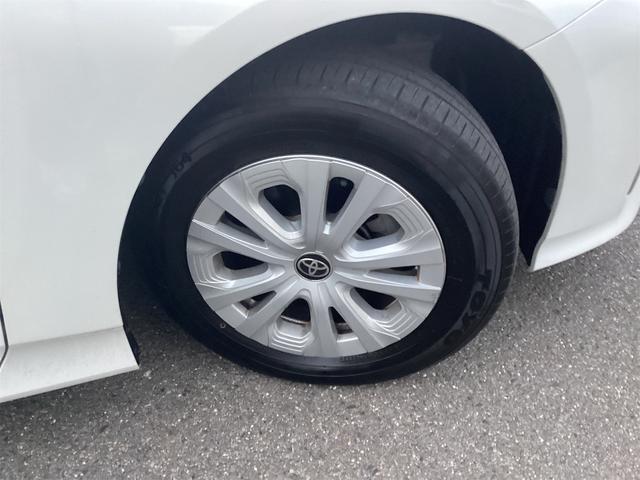 トヨタ プリウス 27枚目