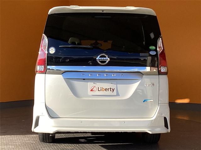 セレナ ハイウェイスター　プロパイロットエディション　ＥＴＣ　バックカメラ　ナビ　ＴＶ　クリアランスソナー　オートクルーズコントロール　衝突被害軽減システム　両側スライドドア　オートライト　スマートキー　３列シート　ＣＶＴ（17枚目）