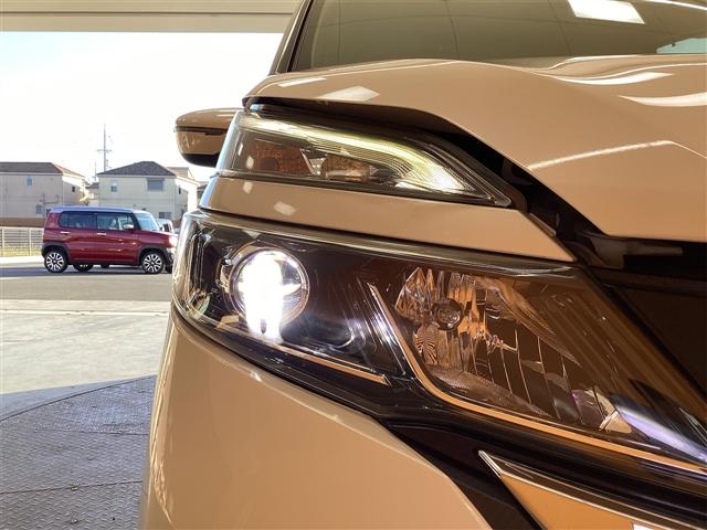 セレナ ハイウェイスター　プロパイロットエディション　ＥＴＣ　バックカメラ　ナビ　ＴＶ　クリアランスソナー　オートクルーズコントロール　衝突被害軽減システム　両側スライドドア　オートライト　スマートキー　３列シート　ＣＶＴ（32枚目）