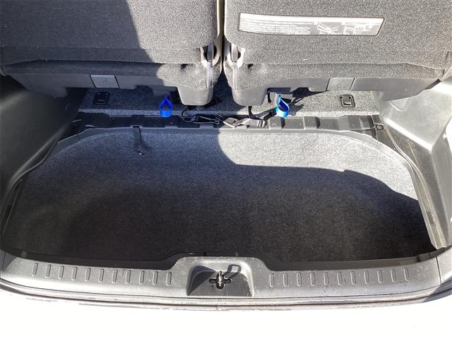 セレナ ハイウェイスター　プロパイロットエディション　ＥＴＣ　バックカメラ　ナビ　ＴＶ　クリアランスソナー　オートクルーズコントロール　衝突被害軽減システム　両側スライドドア　オートライト　スマートキー　３列シート　ＣＶＴ（39枚目）