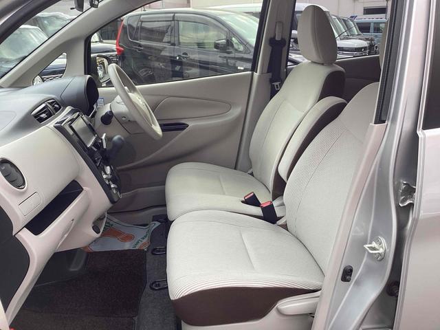 デイズ Ｊ　ＥＴＣ　バックカメラ　ナビ　ＴＶ　クリアランスソナー　衝突被害軽減システム　キーレスエントリー　電動格納ミラー　ベンチシート　ＣＶＴ　ＥＳＣ　ＣＤ　Ｂｌｕｅｔｏｏｔｈ　エアコン（10枚目）