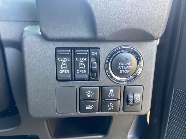 トヨタ ピクシスメガ 9枚目