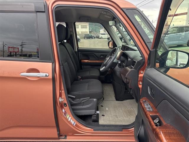 トヨタ ルーミー 31枚目