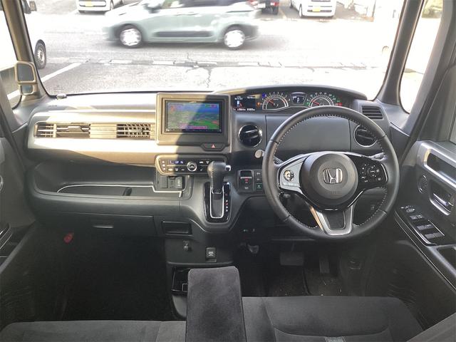 Ｎ－ＢＯＸカスタム Ｌ　スタイル＋ブラック　バックカメラ　両側電動スライドドア　ＴＶ　クリアランスソナー　オートクルーズコントロール　レーンアシスト　衝突被害軽減システム　オートライト　スマートキー　アイドリングストップ（7枚目）