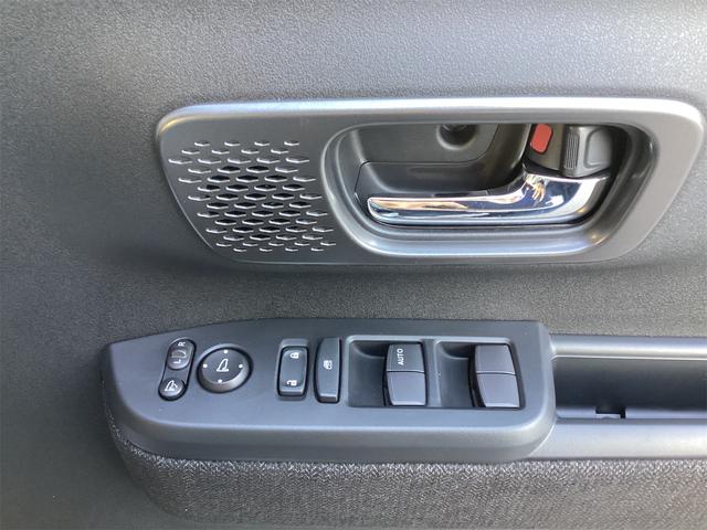 Ｎ－ＢＯＸカスタム ベースグレード　バックカメラ　両側スライド・片側電動　クリアランスソナー　オートクルーズコントロール　オートライト　スマートキー　アイドリングストップ　電動格納ミラー　シートヒーター　ベンチシート　ＣＶＴ　ＥＳＣ（12枚目）