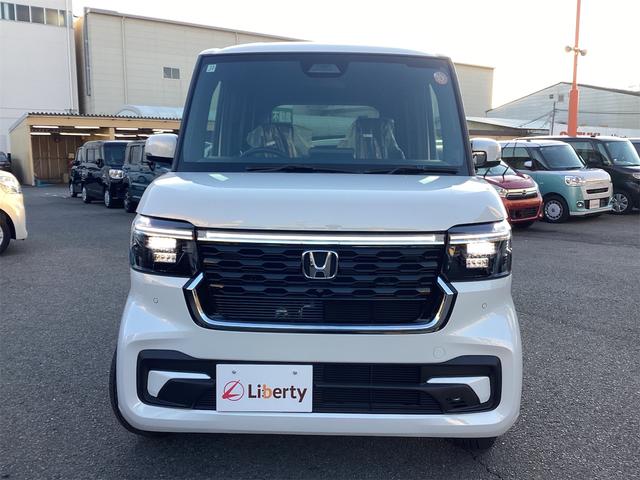 Ｎ－ＢＯＸカスタム ベースグレード　バックカメラ　両側スライド・片側電動　クリアランスソナー　オートクルーズコントロール　オートライト　スマートキー　アイドリングストップ　電動格納ミラー　シートヒーター　ベンチシート　ＣＶＴ　ＥＳＣ（15枚目）