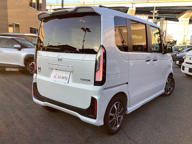 Ｎ－ＢＯＸカスタム ベースグレード　バックカメラ　両側スライド・片側電動　クリアランスソナー　オートクルーズコントロール　オートライト　スマートキー　アイドリングストップ　電動格納ミラー　シートヒーター　ベンチシート　ＣＶＴ　ＥＳＣ（18枚目）